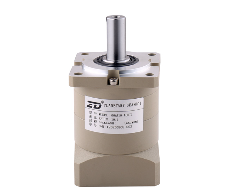 行星减速器在机床刀库与转台中的应用，有哪些不同于机器人的特殊要求？